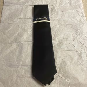 Joseph & Feiss tie